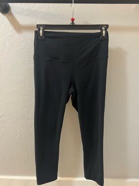 Zella 3/4 leggings size S